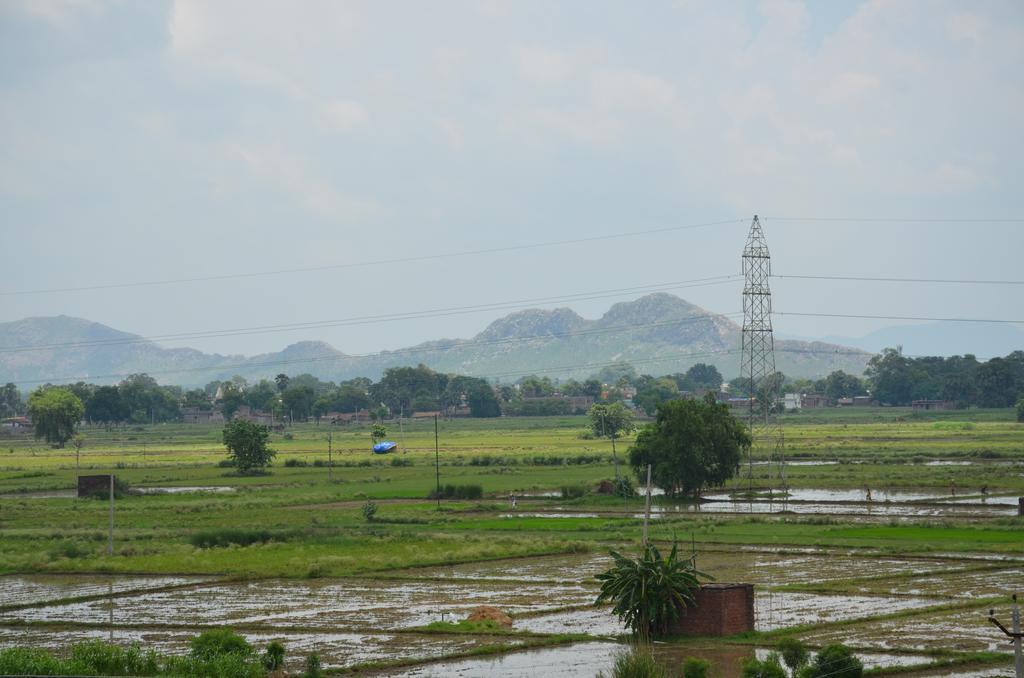Hotel Bodh Vilas Exterior photo