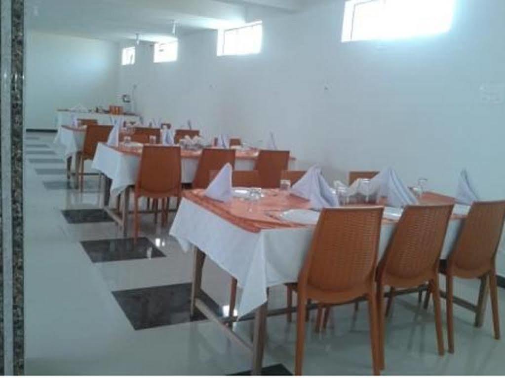 Hotel Bodh Vilas Exterior photo