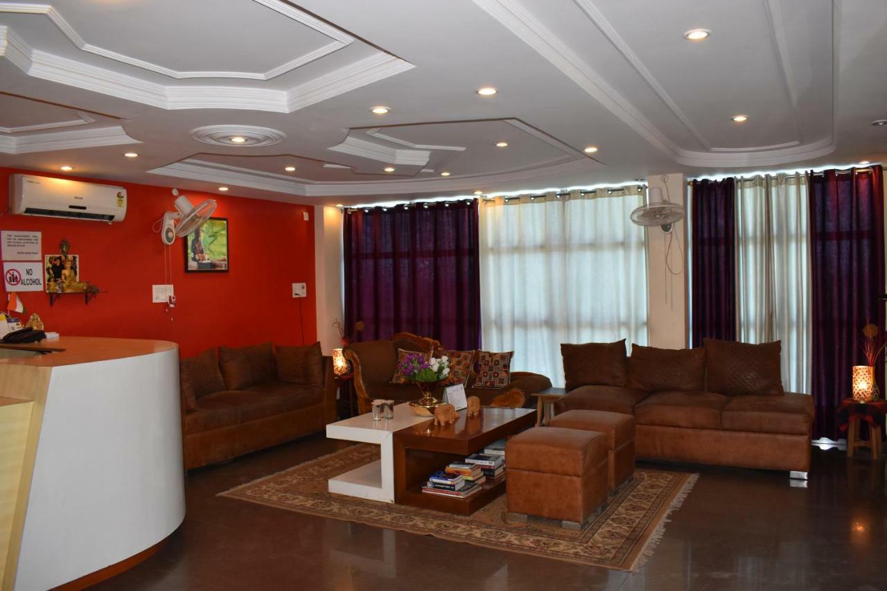 Hotel Bodh Vilas Exterior photo