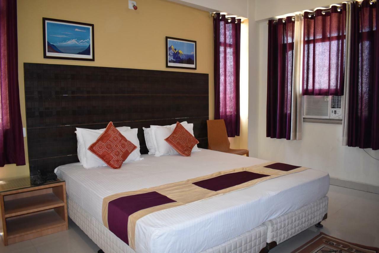 Hotel Bodh Vilas Exterior photo