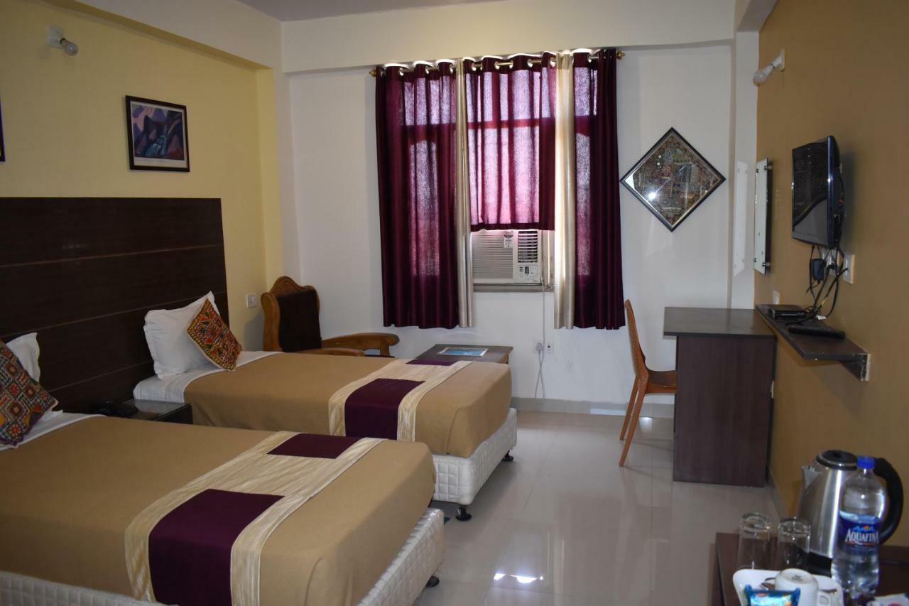 Hotel Bodh Vilas Exterior photo
